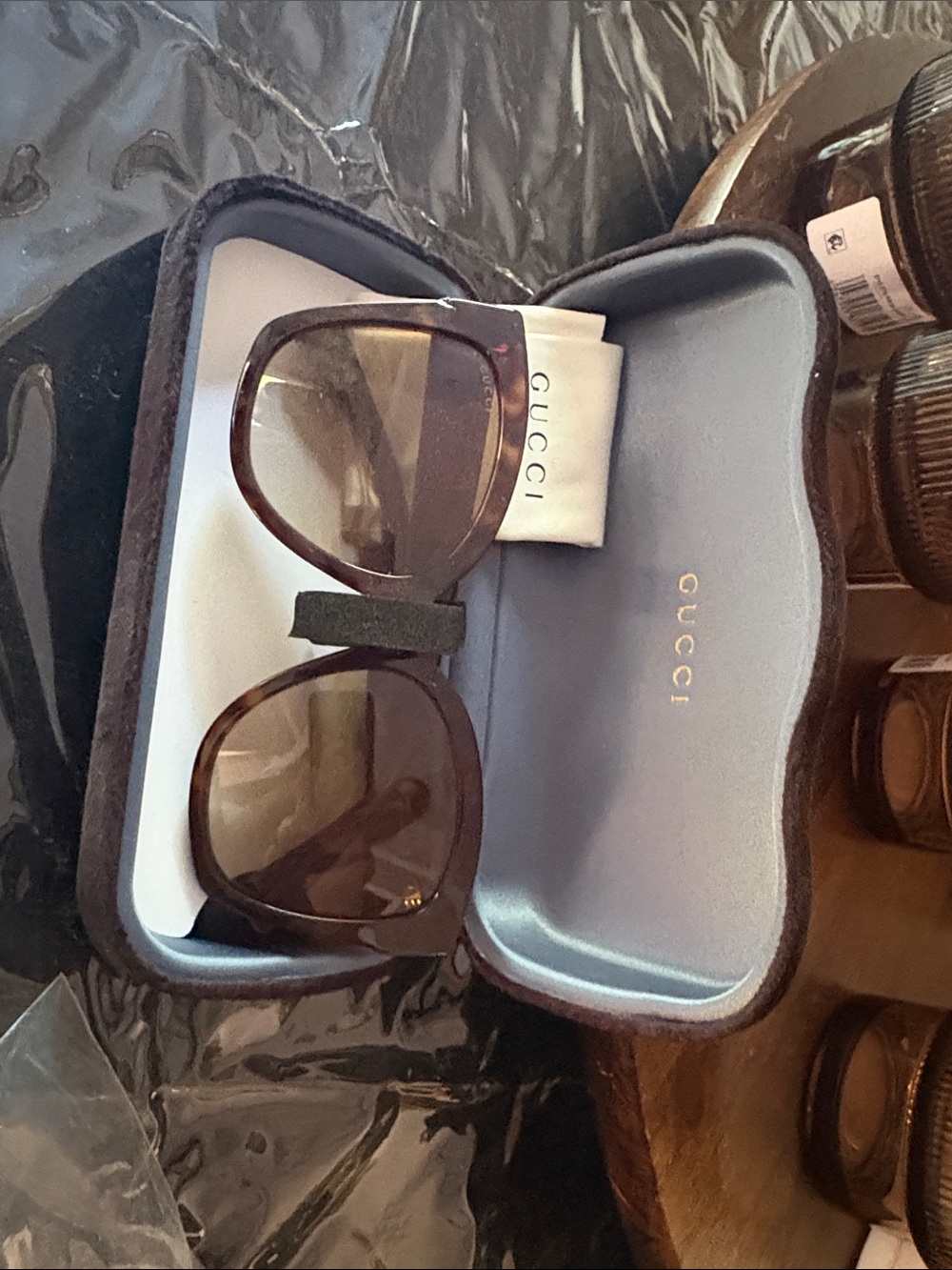 Gucci Oversized Women's Sunglasses in Black/Burgundy